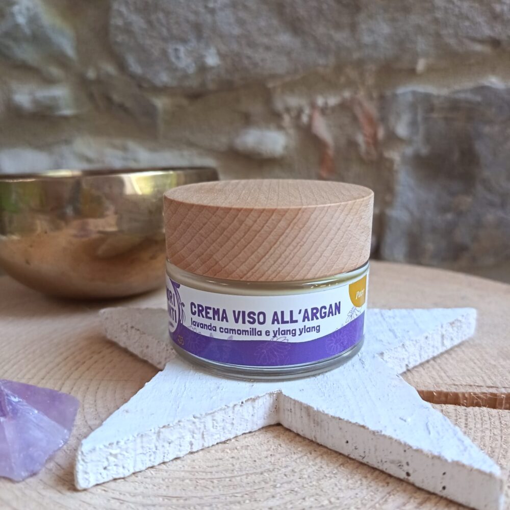 crema viso Crema viso all'Argan e olio essenziale di lavanda, camomilla e ylang ylang
